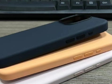 武胜苹果14维修站分享iPhone14手机壳能直接给iPhone15用吗?